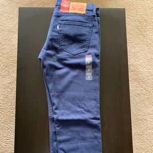 Men’s Levi 511 jeans. Size 34 x 32.